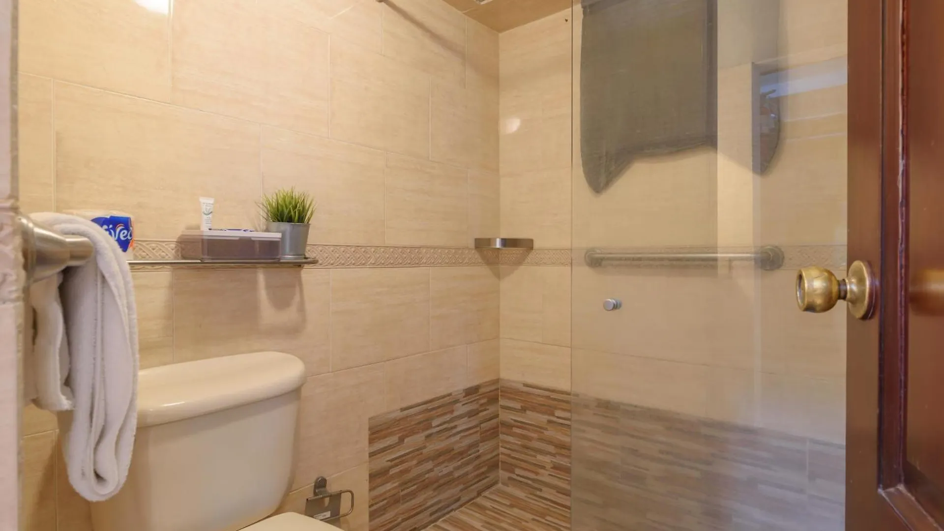 Escape 3Br Apartment Close To Downtown Mall 6Flr In Bella Vista Santo Domingo República Dominicana