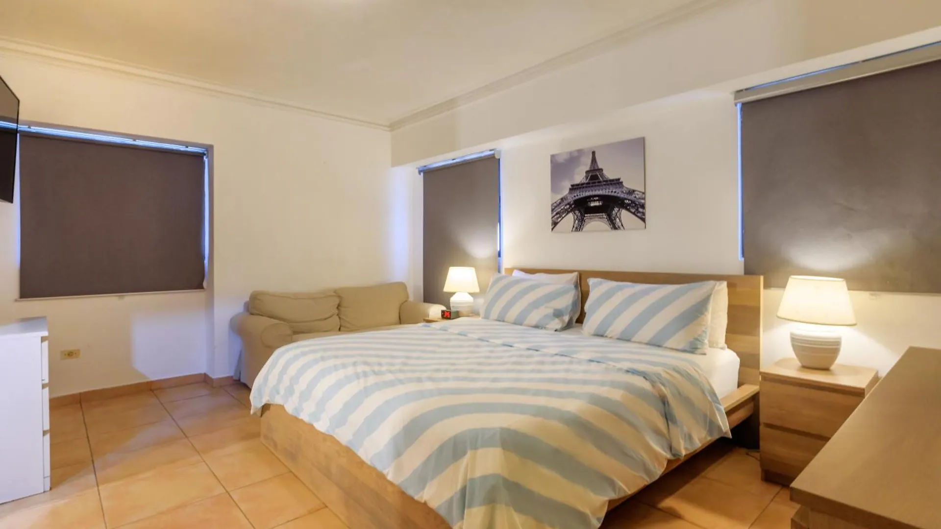 Escape 3Br Apartment Close To Downtown Mall 6Flr In Bella Vista Santo Domingo