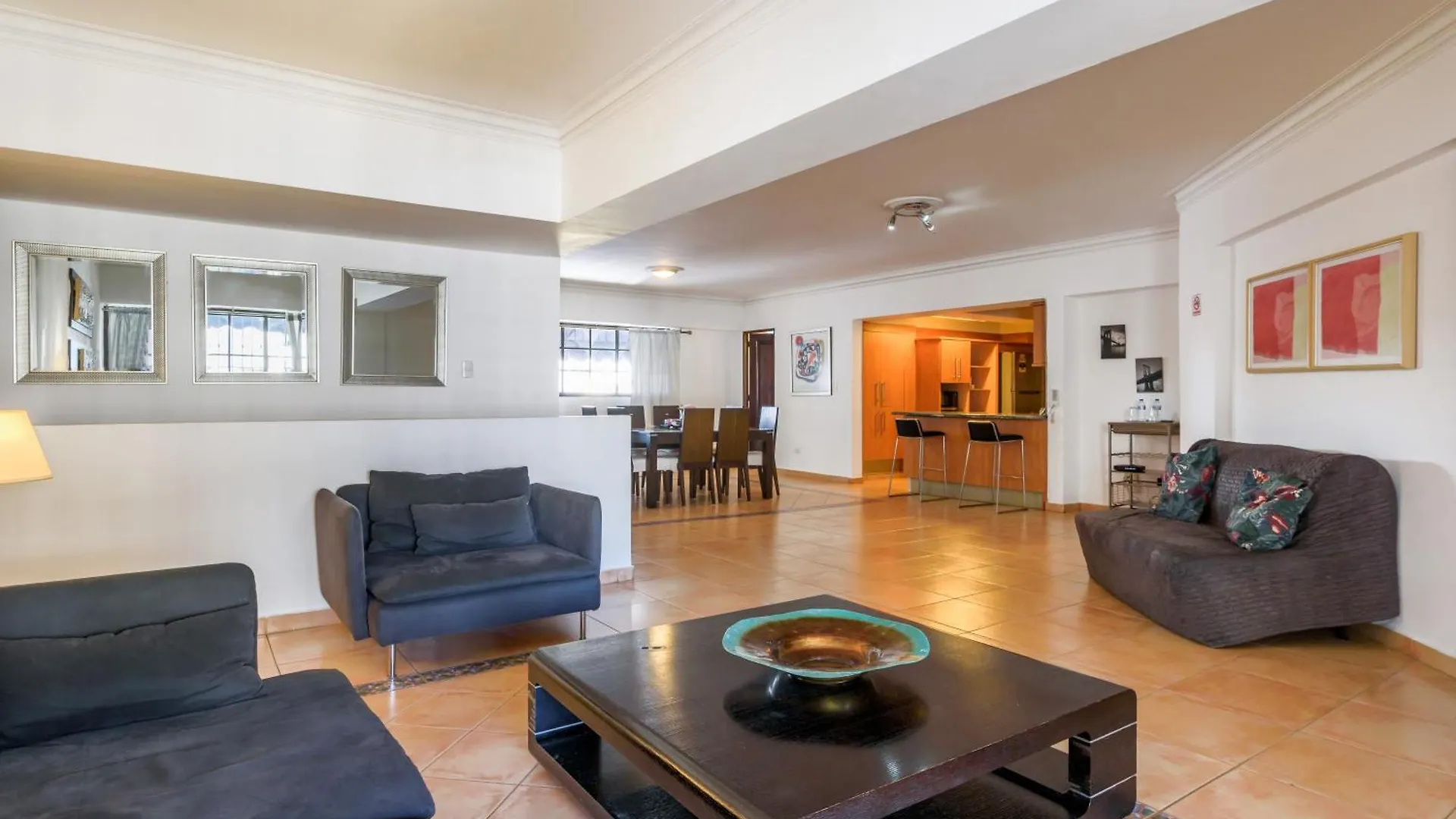 Escape 3Br Apartment Close To Downtown Mall 6Flr In Bella Vista Santo Domingo